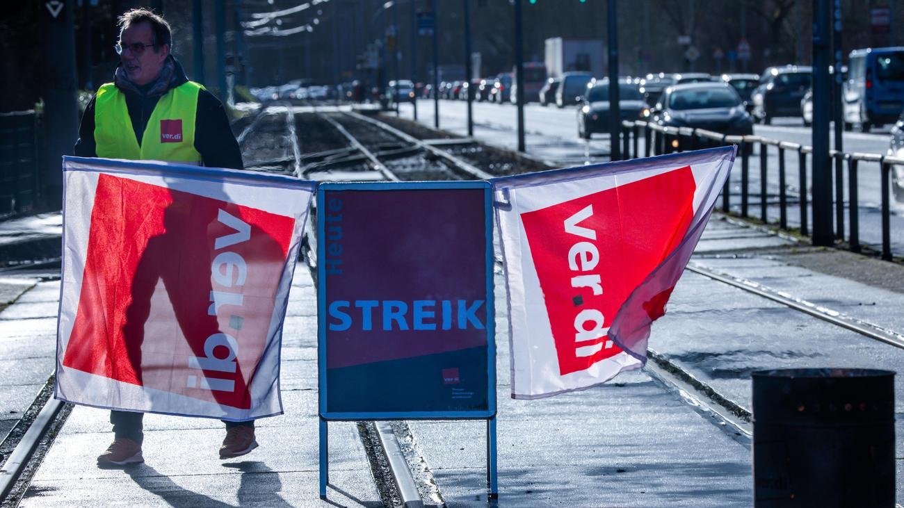 ÖPNV: Ver.di kündigt Streiks im Nahverkehr in fast allen Bundesländern an
